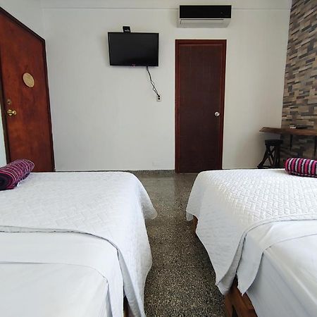 סאן סלבדור La Zona Hostel מראה חיצוני תמונה