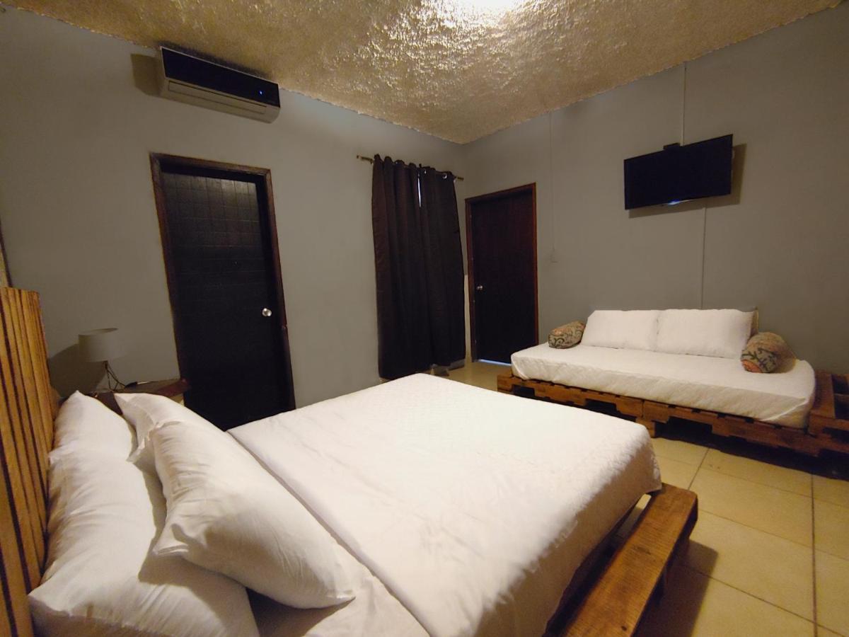 סאן סלבדור La Zona Hostel מראה חיצוני תמונה